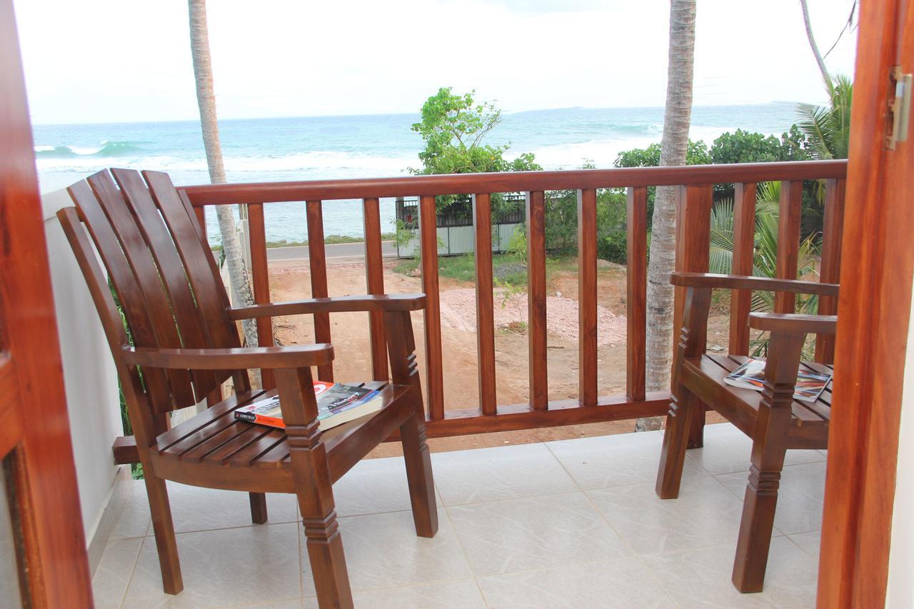 Savenrose Beach Villa Matara Exterior photo