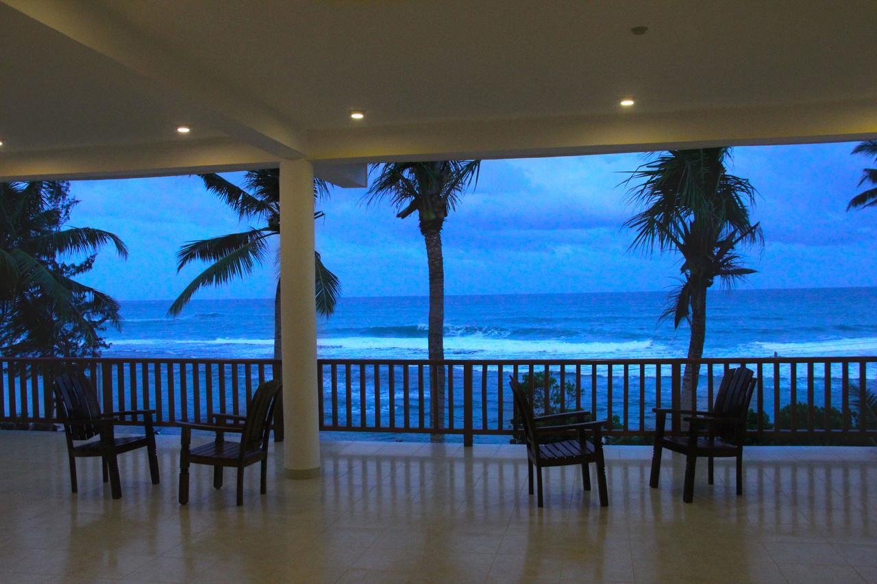 Savenrose Beach Villa Matara Exterior photo