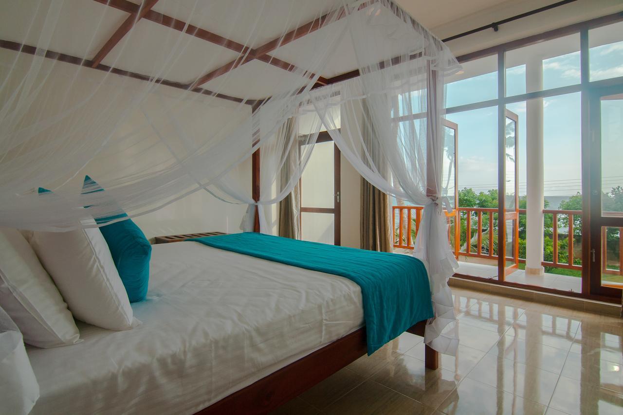 Savenrose Beach Villa Matara Exterior photo